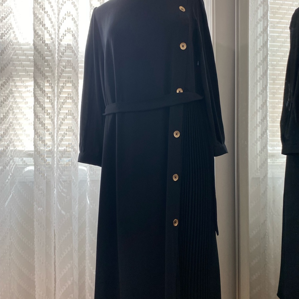 Elegant Black Button-Down Dress